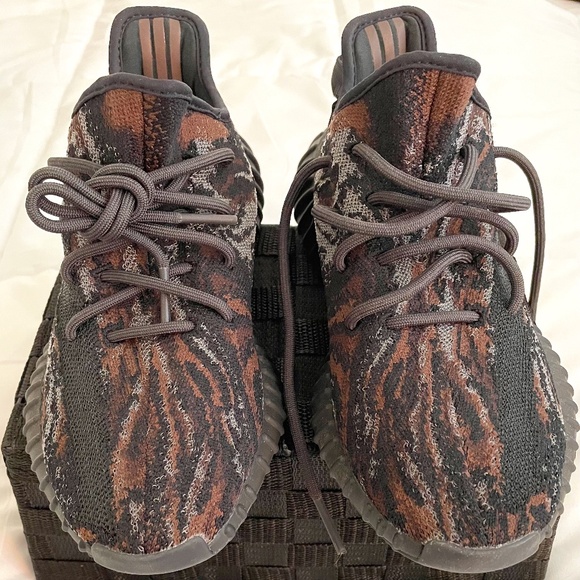 Adidas Yeezy Boost 350 V2MX Rock